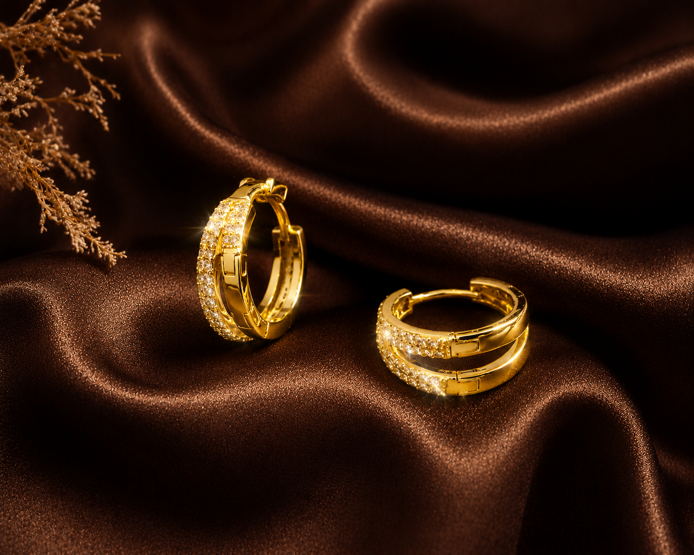 Aurora 18K Pavé Gold Huggie Hoops
