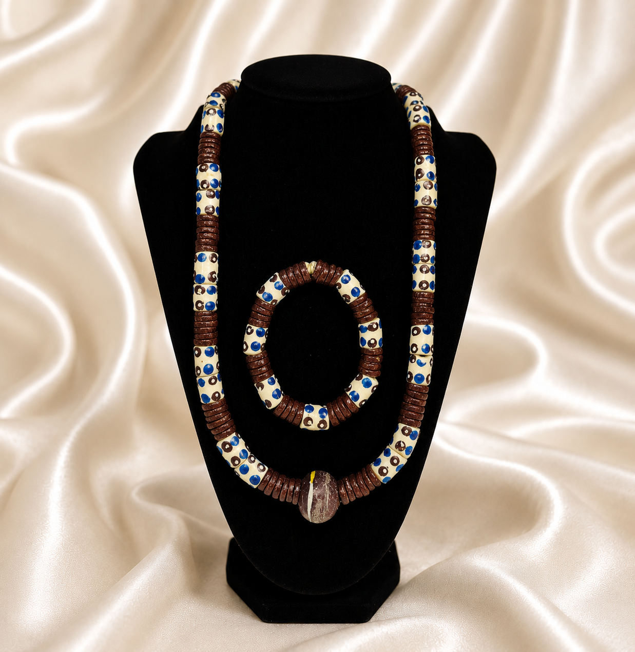 Ahenfie Royal Beaded Set